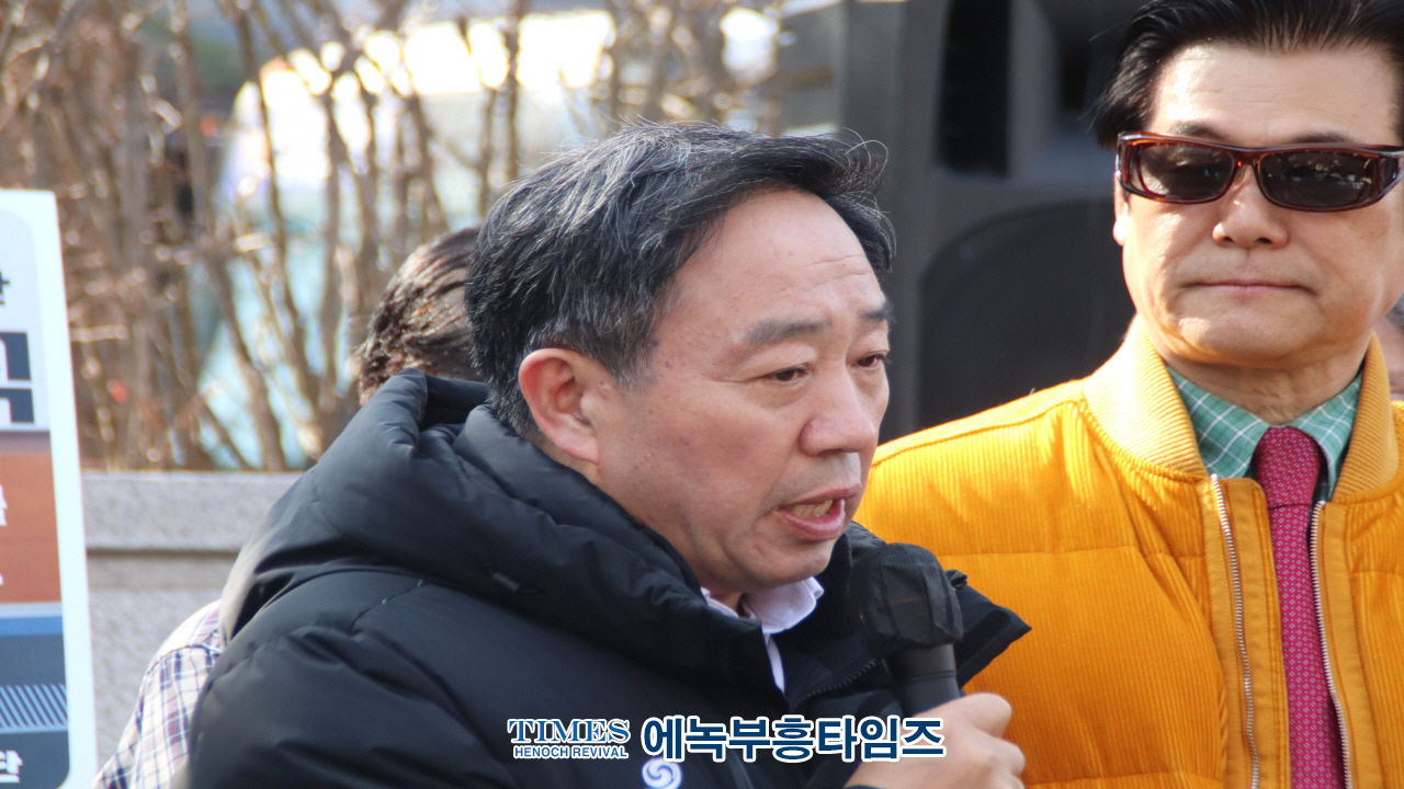 (하보)기독교인들, 123비상계엄령 정당성 인정 촉구 릴레이 삭발식