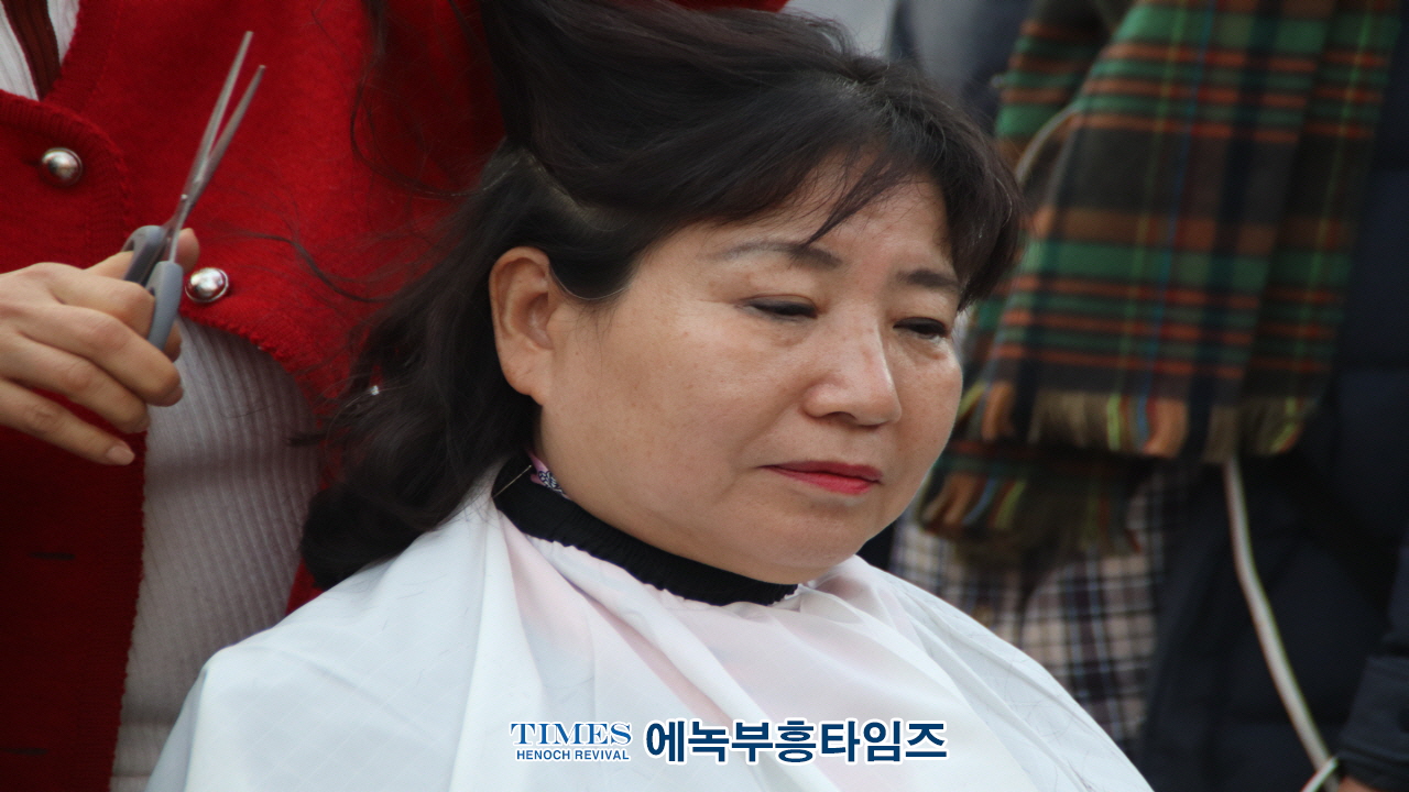(하보)기독교인들, 123비상계엄령 정당성 인정 촉구 릴레이 삭발식