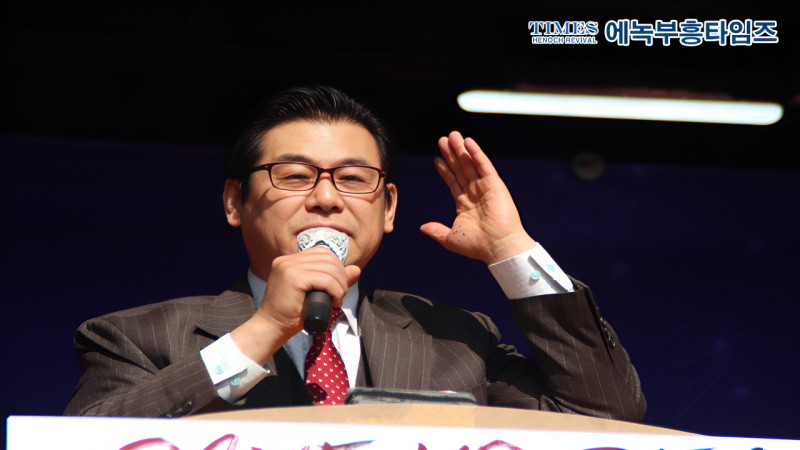 (상보)대한민국 수호 123명 기독교인 11일부터 14일까지 매일 헌재앞에서 릴레이 삭발식 거행