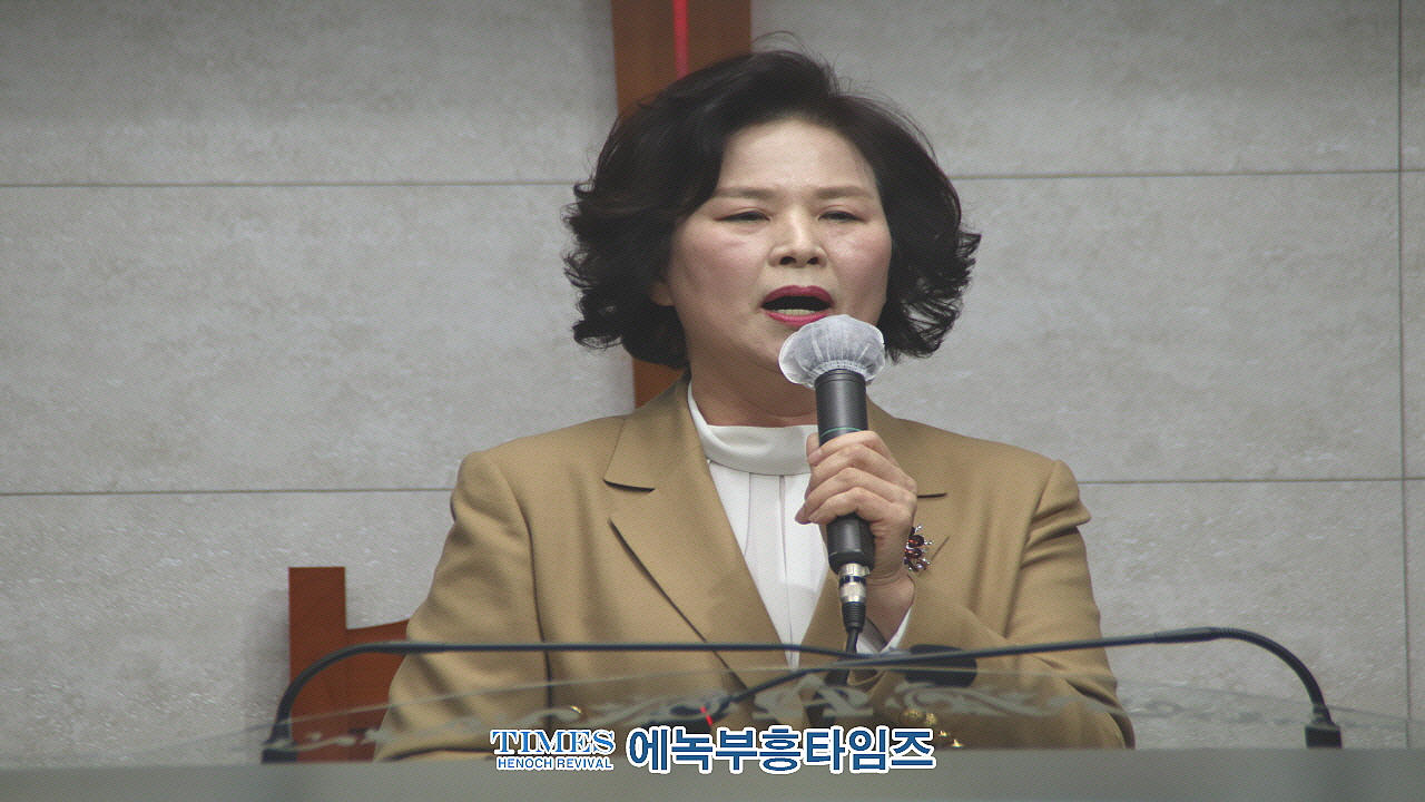 월기총·지선협 연합, 구국 비상기도대성회 성황리에 개최