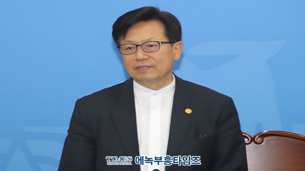 안양만안경찰서, 13대 최성규 서장 취임 감사 및 연합예배 드려