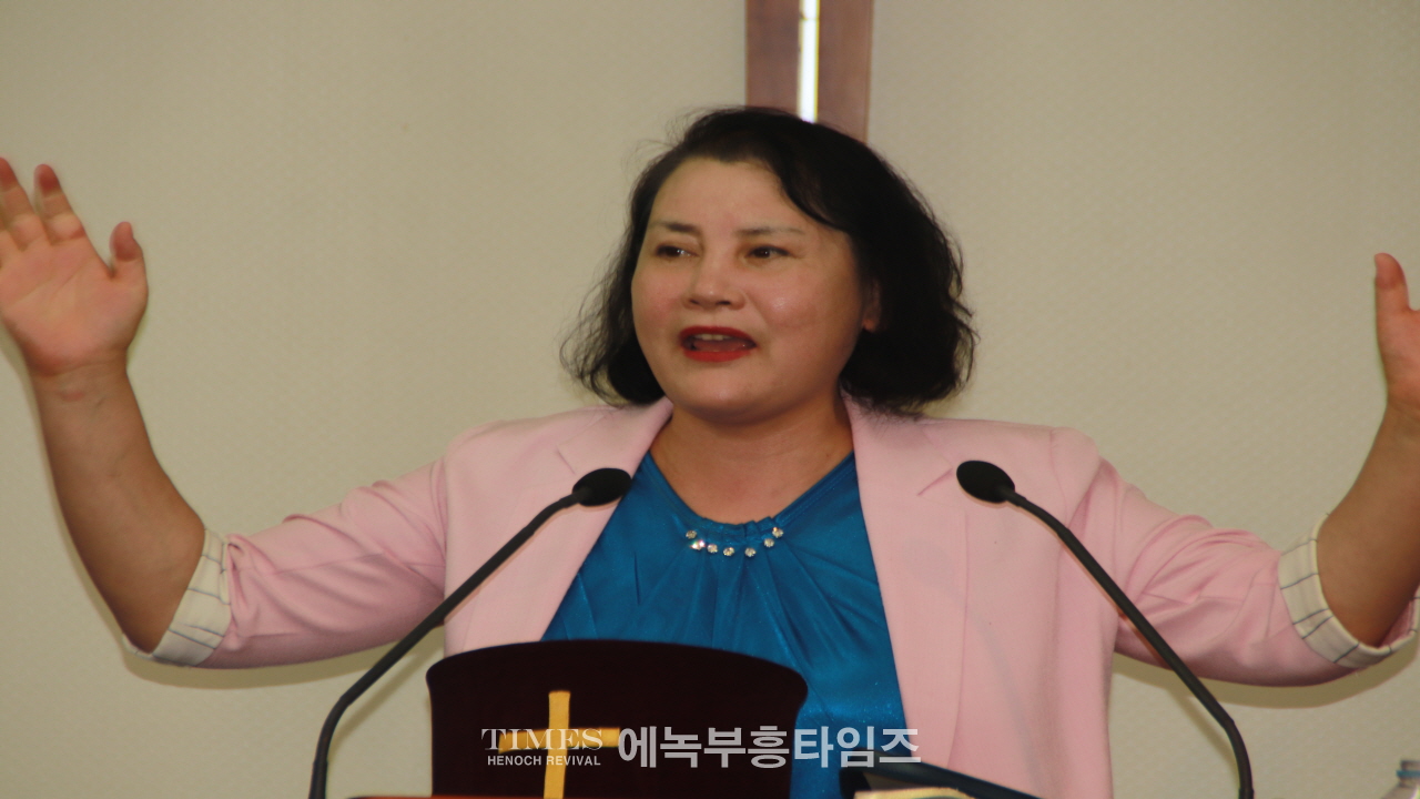 하늘의 문을 여는 기도, 엘리야기도원 개원예배 드려져