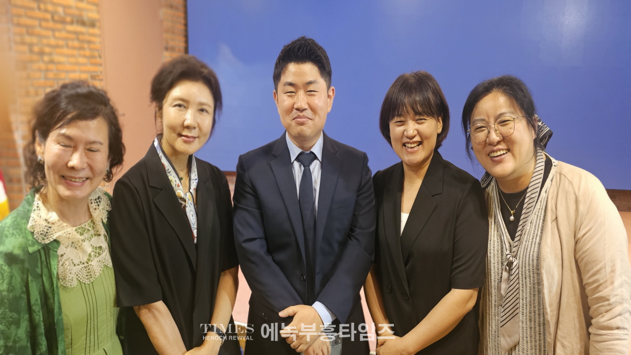 극동방송 청장년 세미나, 신앙과 국가를 위한 뜨거운 기도와 도전의 시간