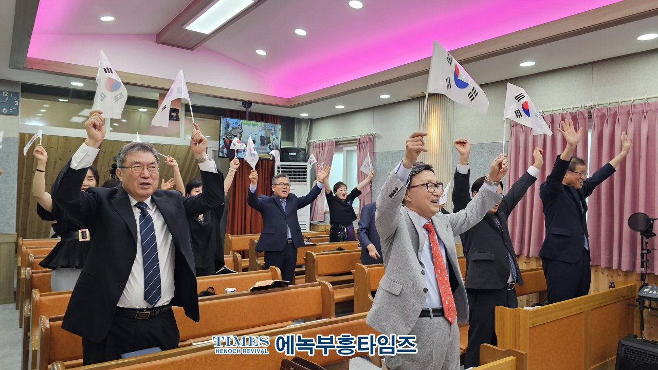 한국기독교보수교단협의회, 6.25 상기 기념예배 드려