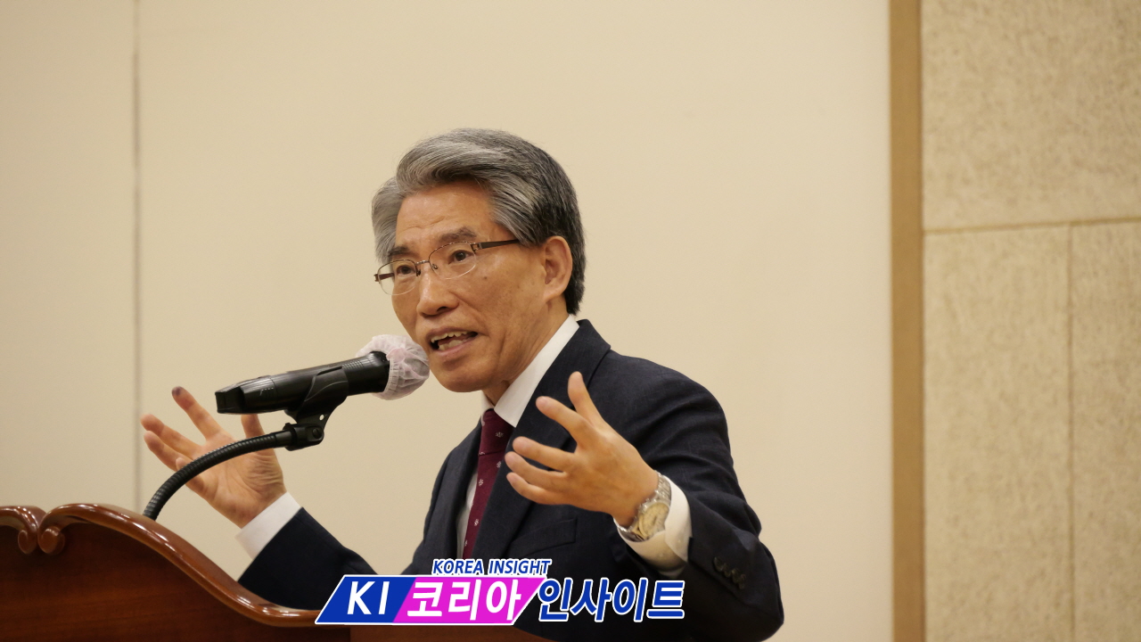 안양만안경찰서, 2025년 추수감사절 예배 성료... "모든 것이 은혜, 지역 안전에 헌신 다짐"