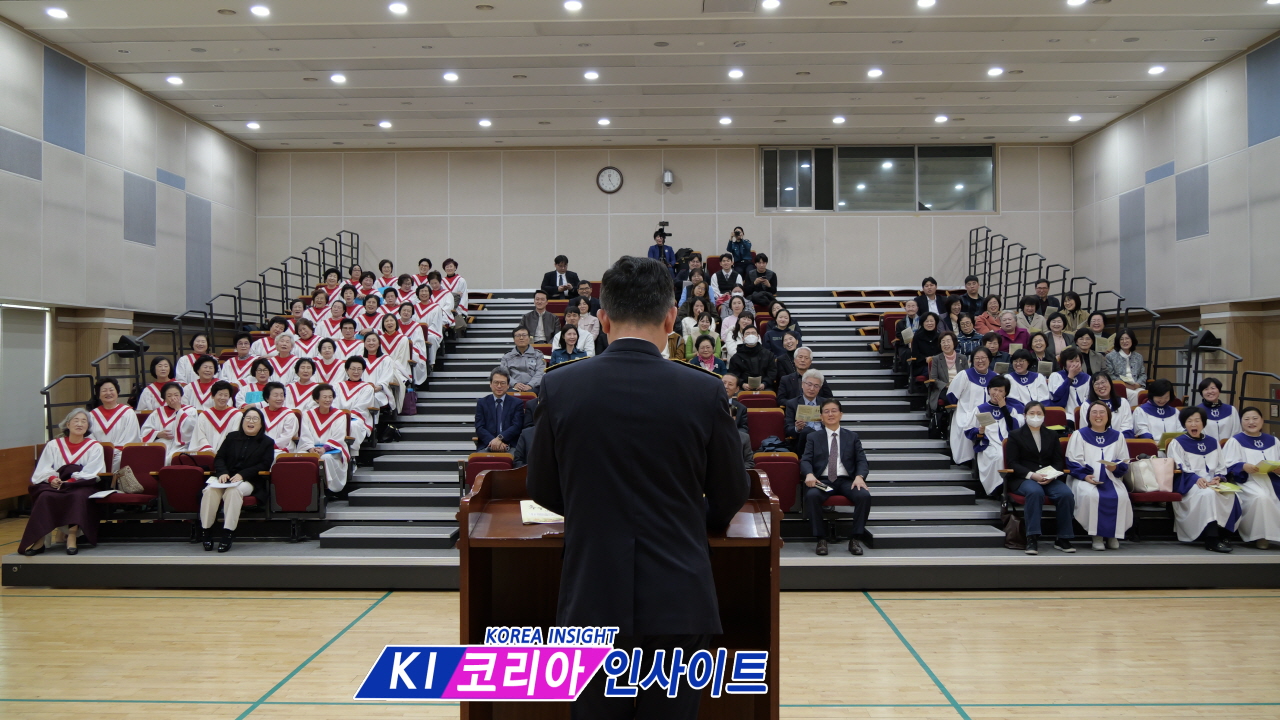 안양만안경찰서, 2025년 추수감사절 예배 성료... "모든 것이 은혜, 지역 안전에 헌신 다짐"
