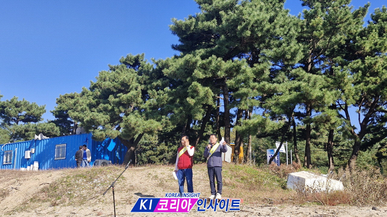 인천시 행정동우회,용유도 해양정화 활동 실시...300여명 참여