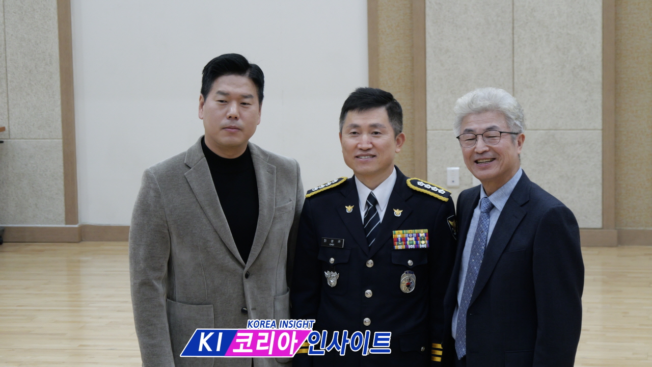 안양만안경찰서, 2025년 추수감사절 예배 성료... "모든 것이 은혜, 지역 안전에 헌신 다짐"