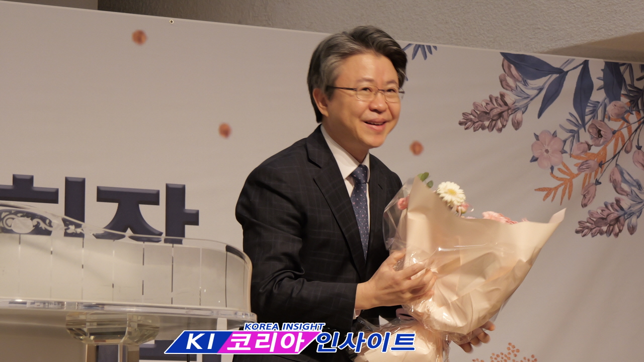 안양시기독교연합회, 제56대 대표회장 황덕영 목사 취임... "안양 복음화와 연합 위해 헌신“