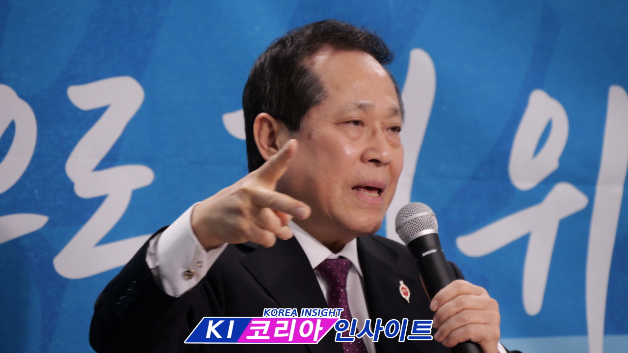 윤보환 목사, “승리를 주신 예수님… 성령의 권능으로 마귀를 대적하고 영적 지배력을 선포하라”