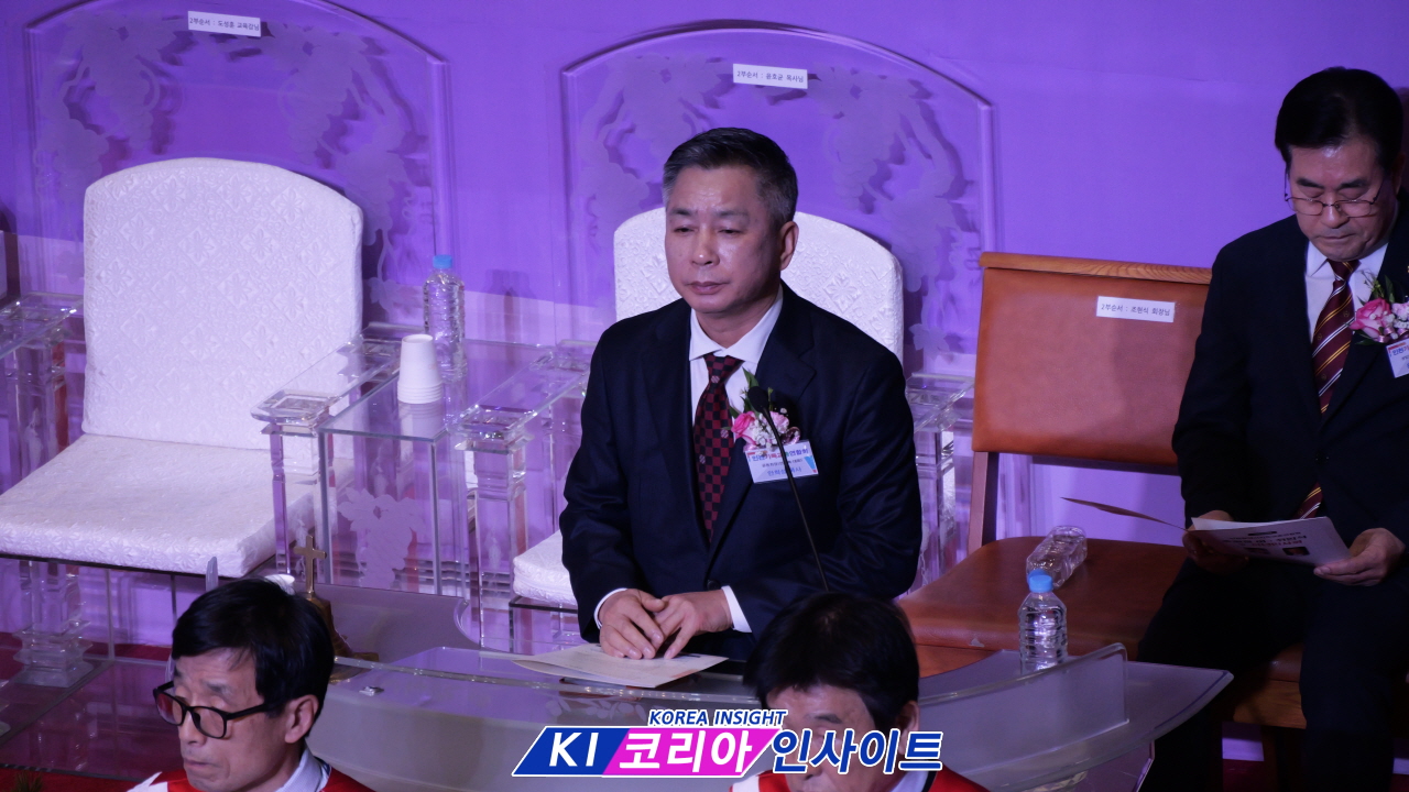 "불꽃 같은 사명으로 인천을 새롭게"…인기총 제65대 신용대 총회장 취임