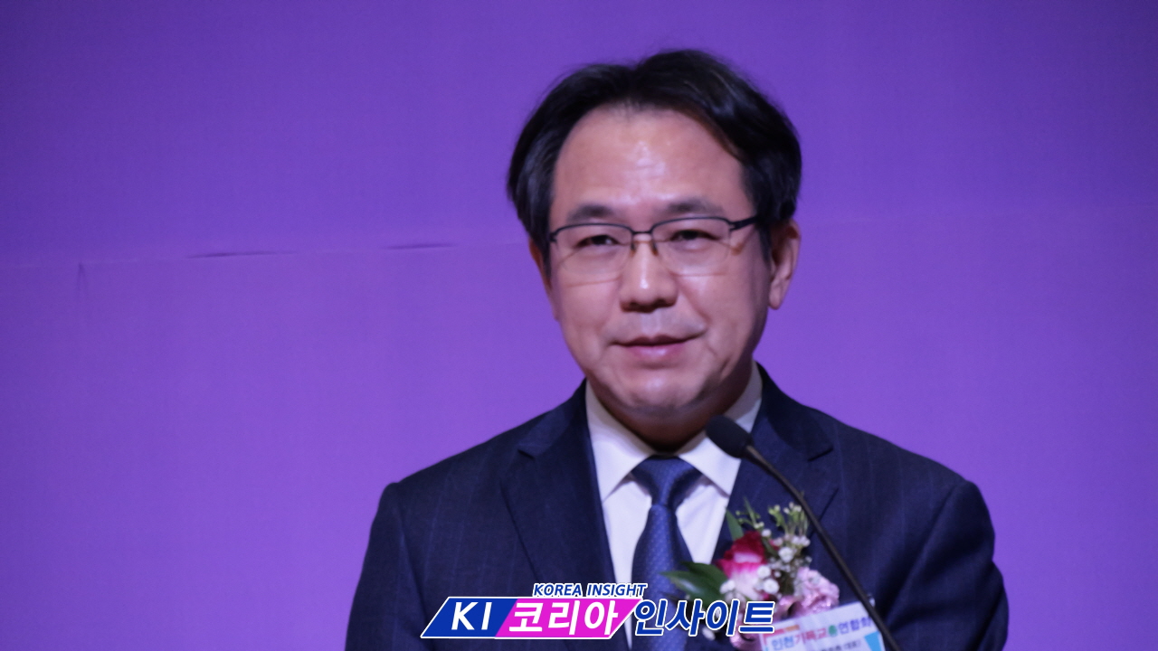 "불꽃 같은 사명으로 인천을 새롭게"…인기총 제65대 신용대 총회장 취임