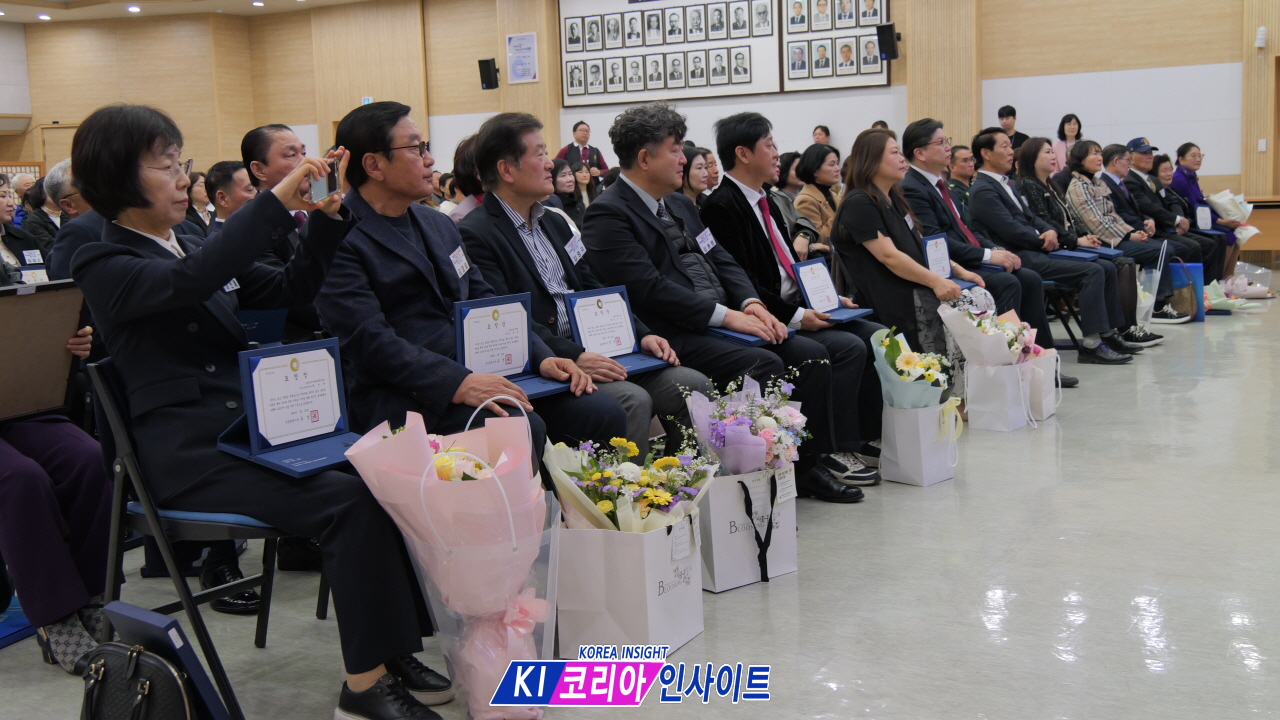 인천시, 2026년 1분기 모범선행시민 및 우수 이·통장 표창 수여식 개최