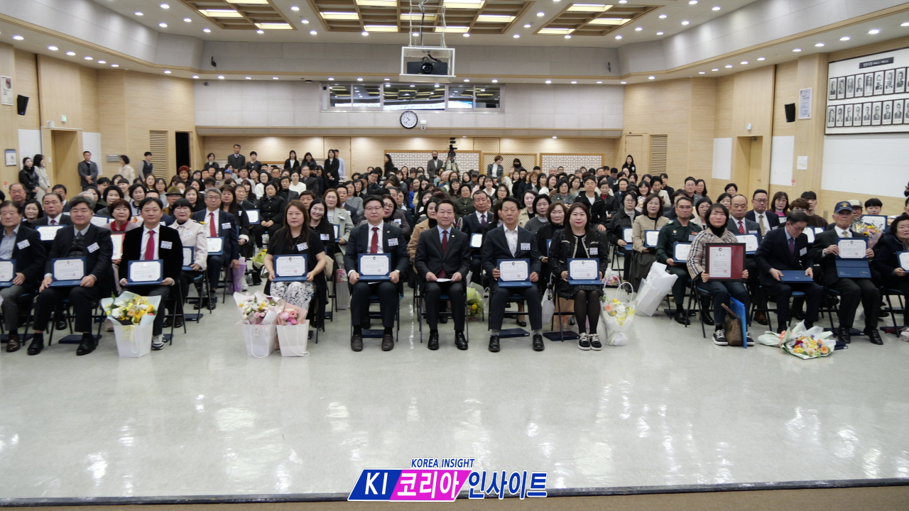 순복음산곡교회 김영돈 목사, 인천시 ‘모범선행시민’ 표창 수상
