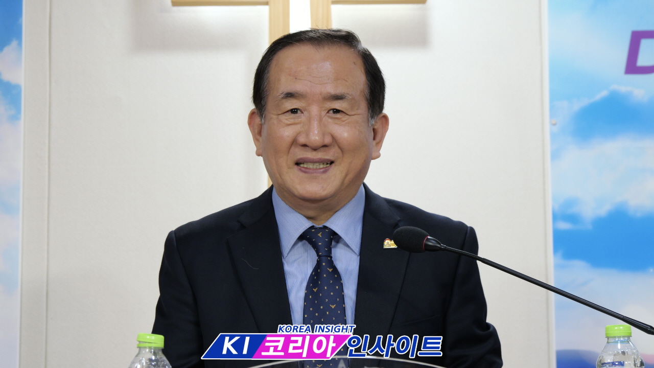 “복음으로 돌아가야 대한민국이 산다”… 김규열 목사, 미스바기도회서 강력 메시지