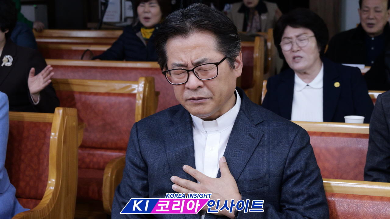“복음으로 돌아가야 대한민국이 산다”… 김규열 목사, 미스바기도회서 강력 메시지