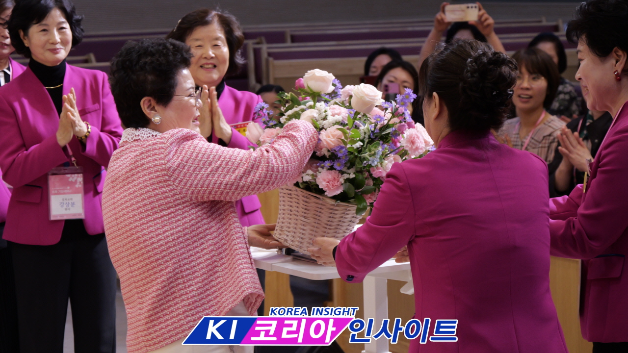 [현장취재] “지혜로운 여인은 가정을 세운다”... 제26회 전국 목회자 사모 기도 세미나 성료