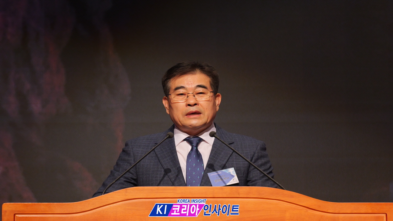 "복음의 관문 인천, 부활의 산 소망으로 깨어나다" - 2026년 인천광역시 부활절 새벽 연합 예배 현장