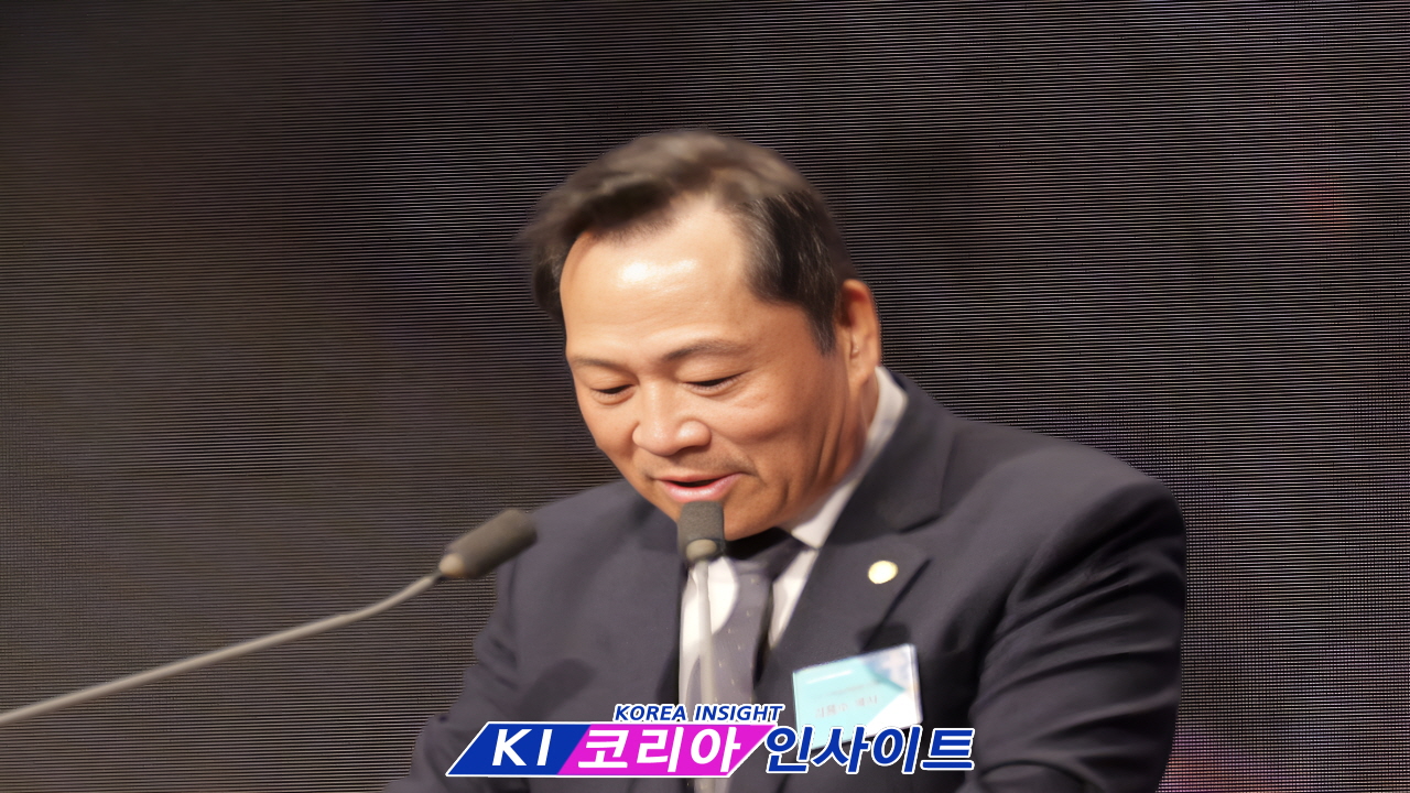 "복음의 관문 인천, 부활의 산 소망으로 깨어나다" - 2026년 인천광역시 부활절 새벽 연합 예배 현장