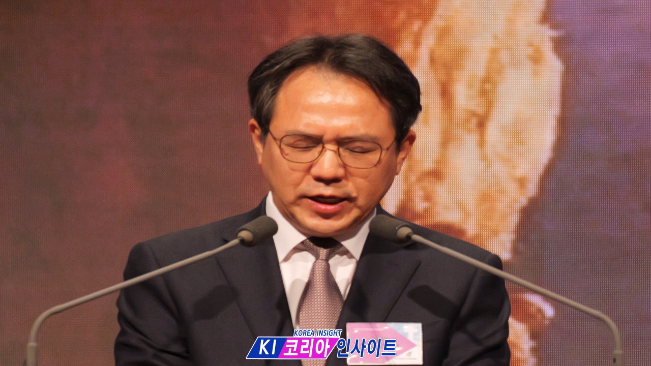 "복음의 관문 인천, 부활의 산 소망으로 깨어나다" - 2026년 인천광역시 부활절 새벽 연합 예배 현장