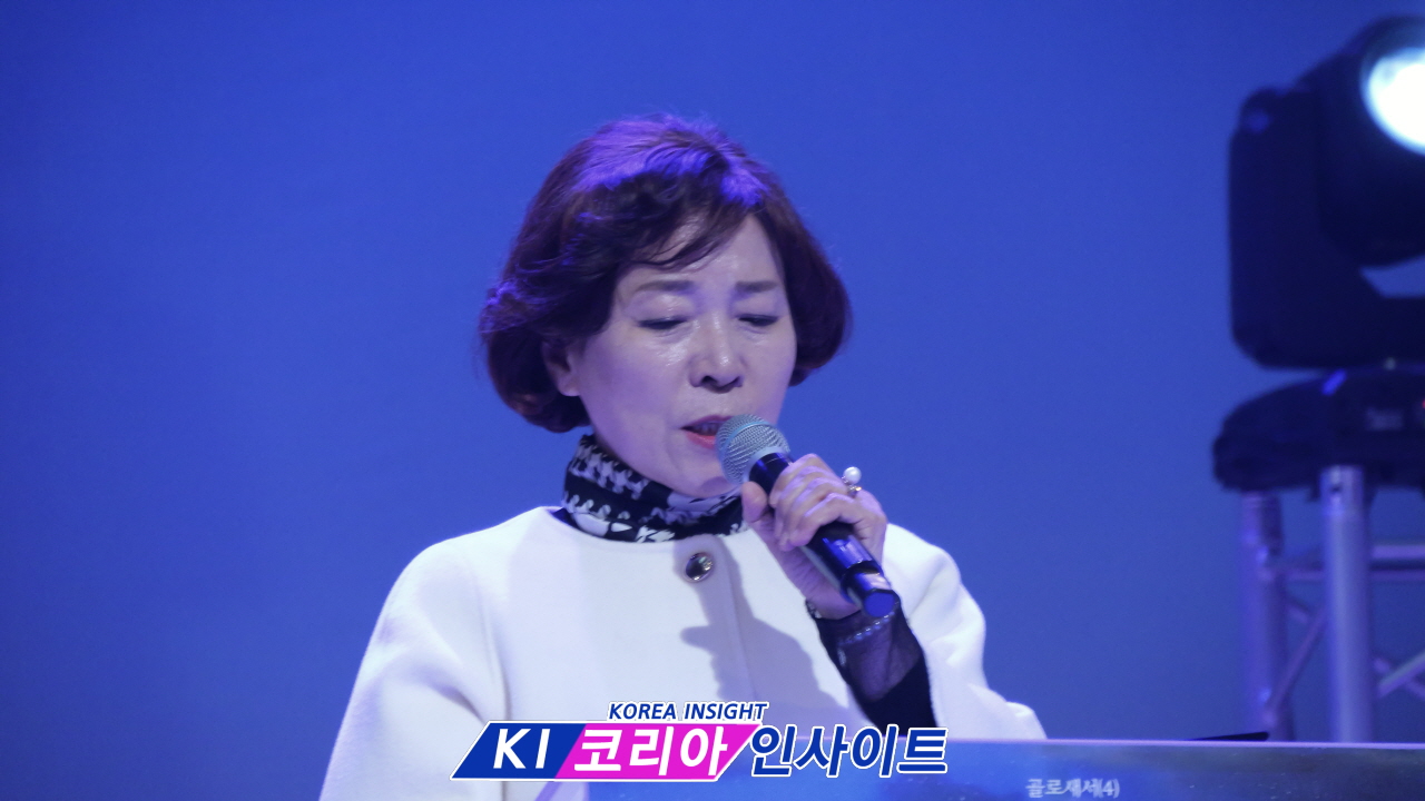 “부활의 소망, 안양을 깨우다… 눈물의 기도로 하나 된 연합예배”