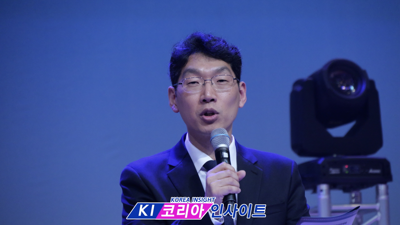 “부활의 소망, 안양을 깨우다… 눈물의 기도로 하나 된 연합예배”