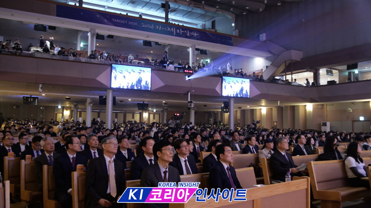 “부활의 소망, 안양을 깨우다… 눈물의 기도로 하나 된 연합예배”
