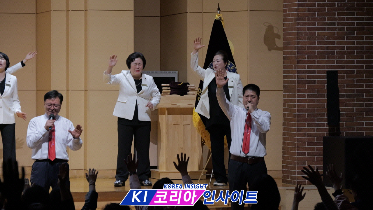 “기도가 터지면 인생이 바뀐다”… 성령폭팔기도회, 치유·회복의 현장