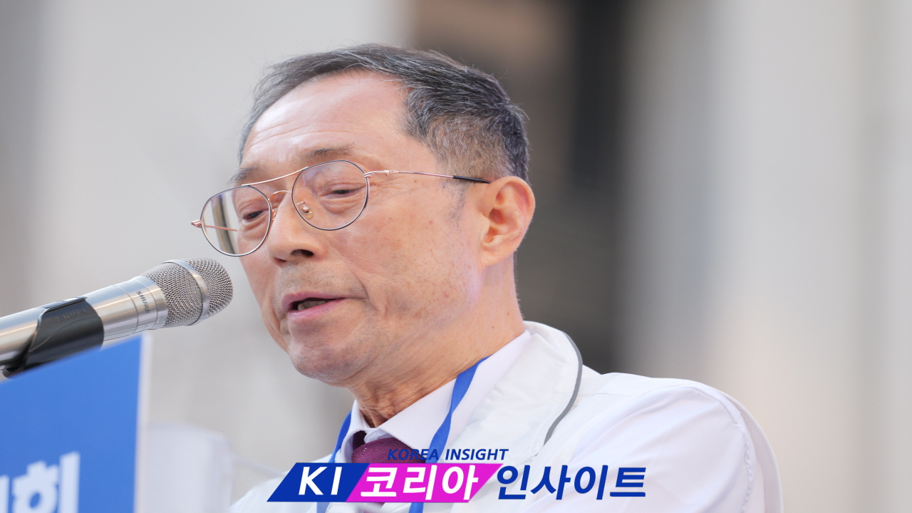 거룩한방파제통합국민대회," 22대 국회 역대 최악 차별금지법, 반드시 막겠다" 서울시청 앞에서 대규모 집회 개최