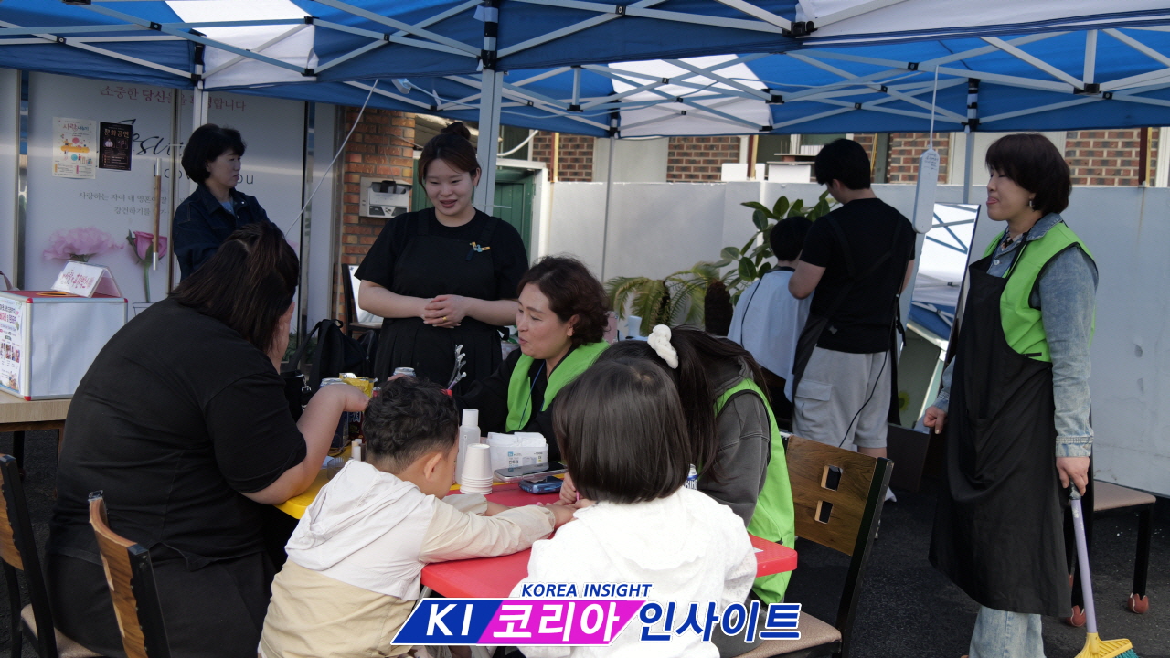 “이웃과 함께한 행복한 나눔 축제”… 순복음산곡교회, 초청잔치·바자회·문화공연 성료
