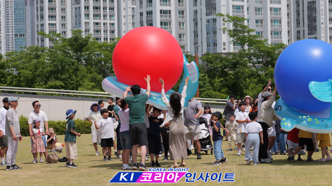 “청라호수공원 가득 채운 웃음과 감동”… 인기총과 함께한 인천시민문화축제 성황