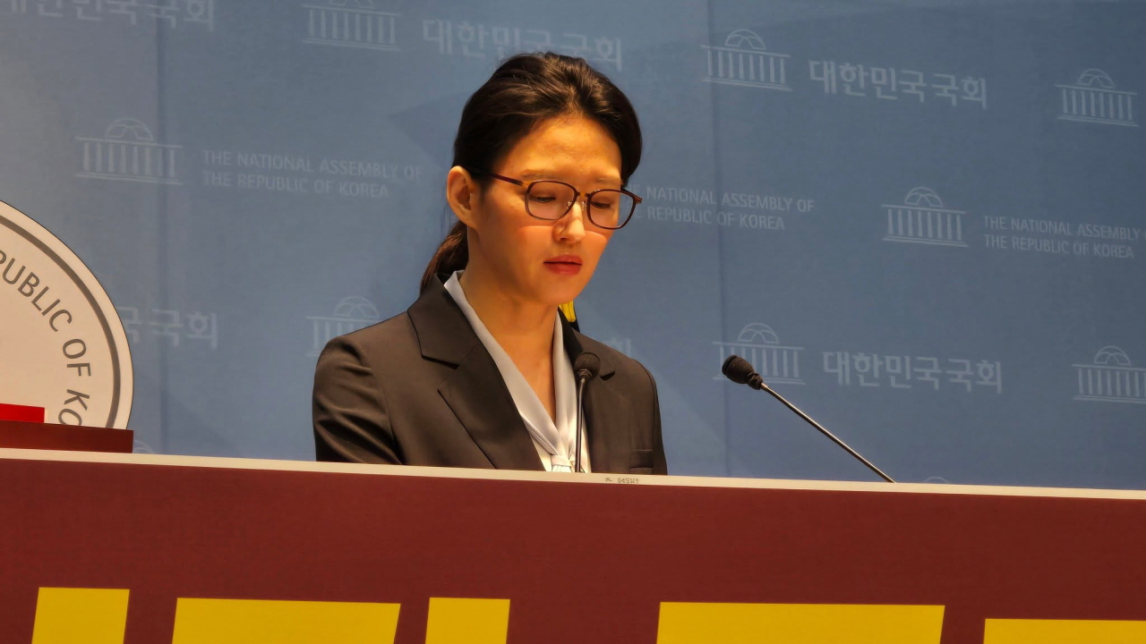 2053805f2b87ba51af2babea1d3f6504_1784969184_3971.jpg 자유인권행동 등 시민단체, 국가인권위원회 규탄 기자회견…"윤석열 방어권 권고 폐기 시도 중단하라"