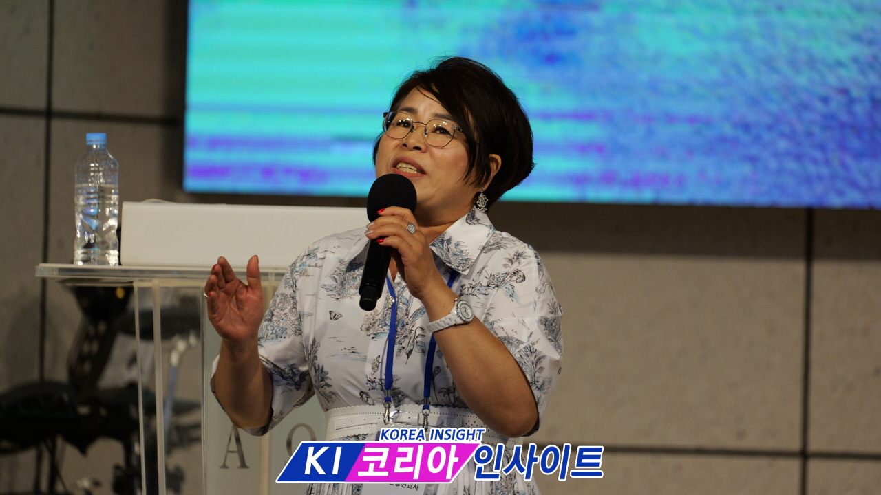 [특집] 어명선교 21주년 감사축제 및 기념예배(②)- "순종하면 하나님이 길을 여신다"…이영란 목사가 전한 살아있는 선교 간증