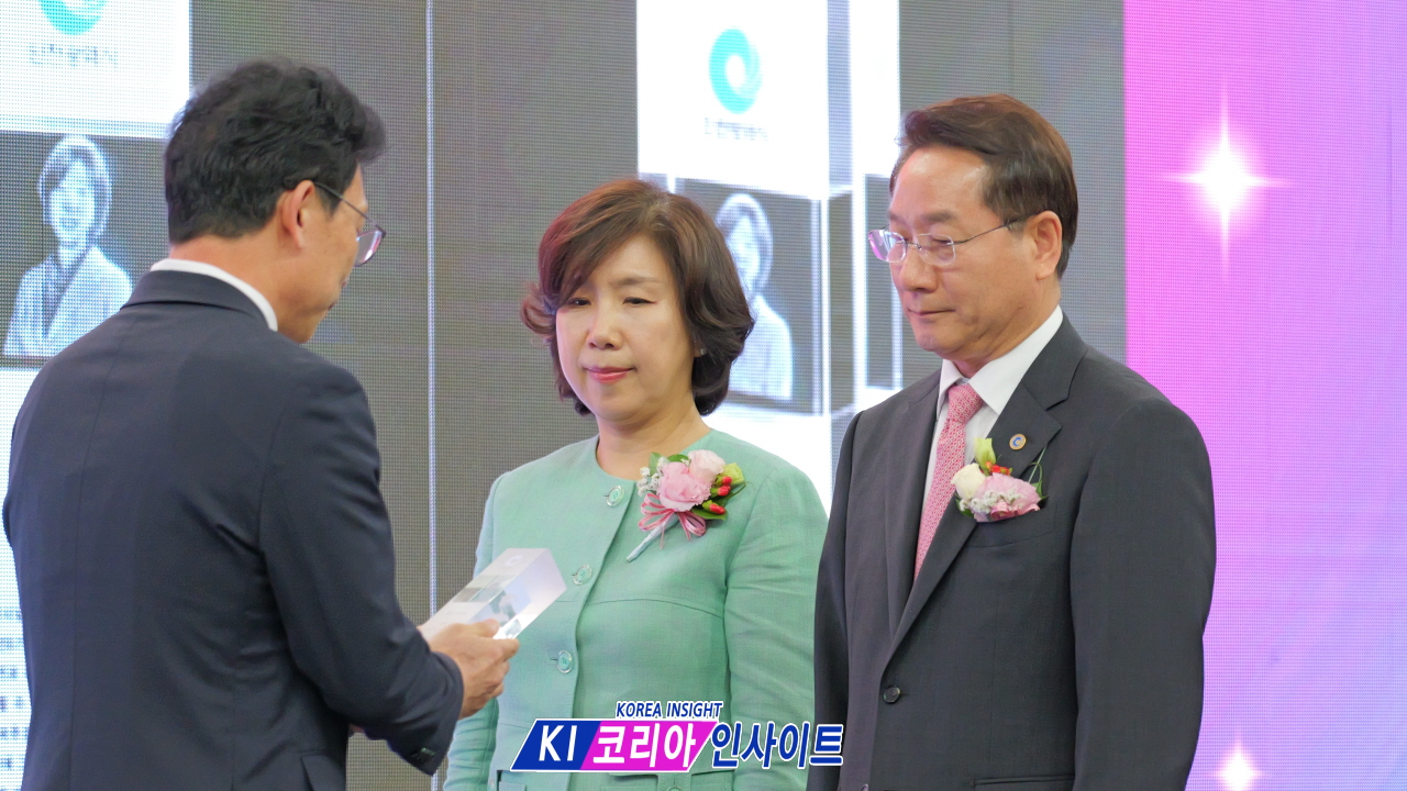 "오직 인천, 오직 시민, 오직 미래"... 유정복 인천시장, 4년 여정 마치고 이임