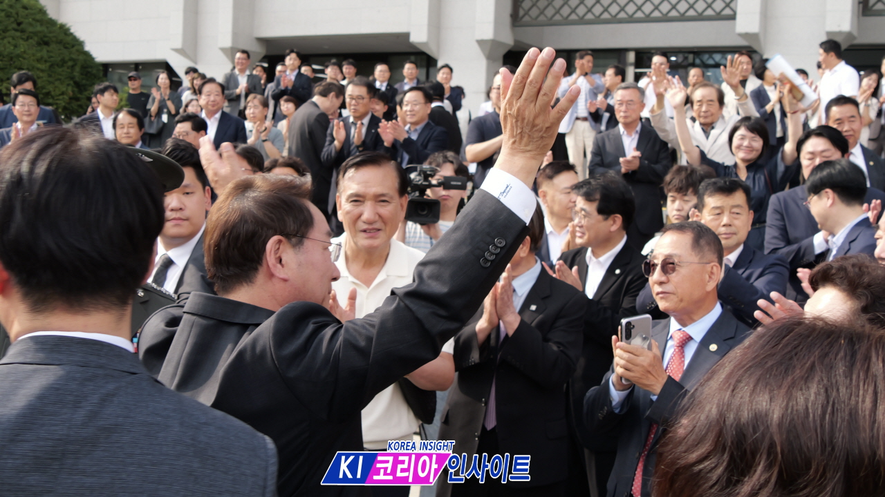 "오직 인천, 오직 시민, 오직 미래"... 유정복 인천시장, 4년 여정 마치고 이임