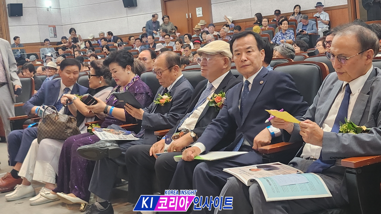 8da1c9635adafed1394ef4bfd4e682fb_1786164139_2058.jpg 경험을 사회로, 지혜를 미래로"... (사)새시대노인회, 새로운 시대정신으로 닻 올리다