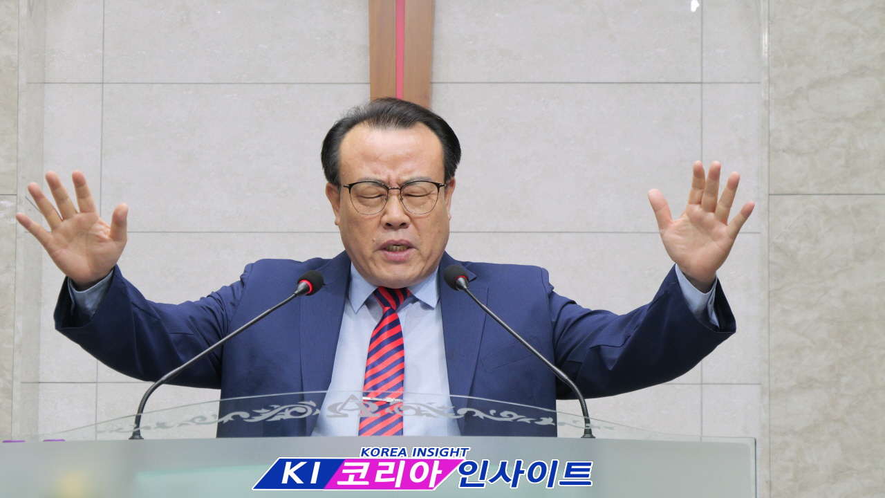 “성령이 하나 되게 하신 것을 힘써 지키라”